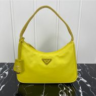 Prada 1NE515 Re-Edition 2000 Nylon Hobo Bag In Lemon